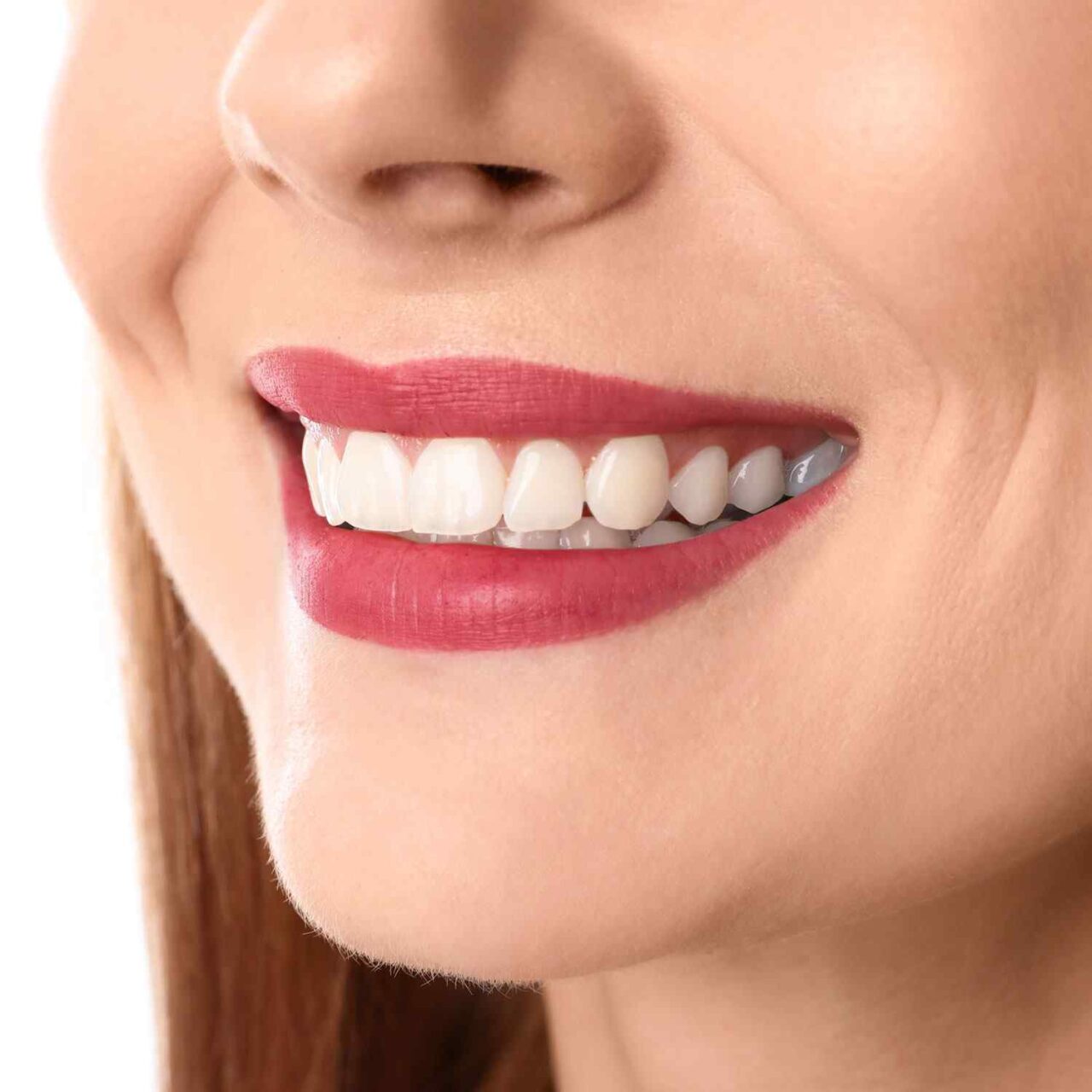 https://dentalspecialist.co/wp-content/uploads/2020/03/service_whitening-1280x1280.jpg